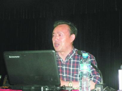 m_585415.jpg